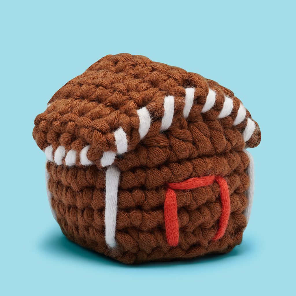 99GHO-TinyGingerbreadHouse-FW-CT4-WEB.jpg