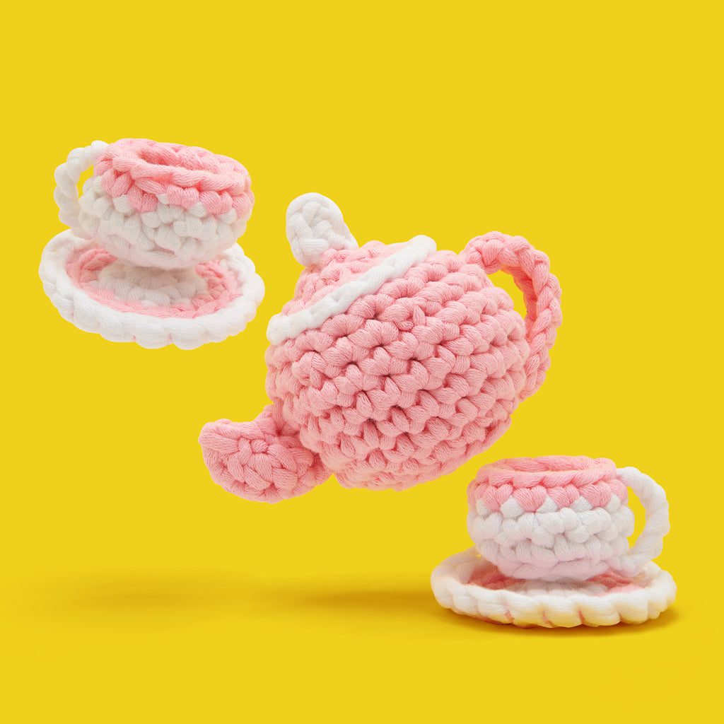 Tiny_Tea_Set_Retouched.jpg